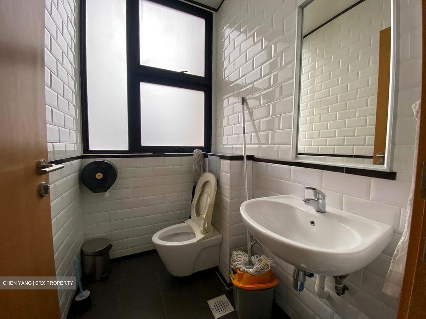 Tanglin Hill Condominium (D10), Shop House #575665001